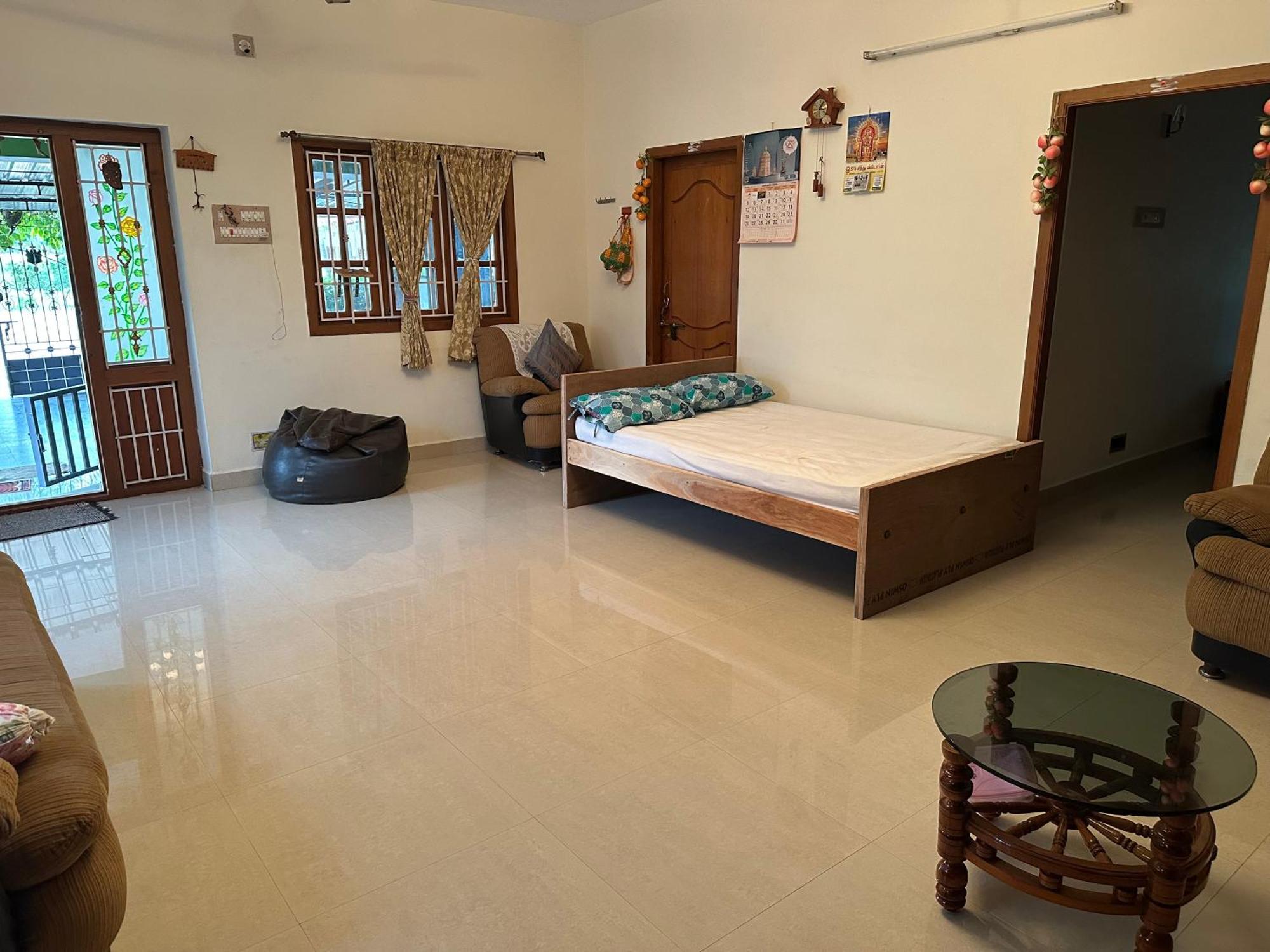 Sakthi Garden Home Stay Erode Eksteriør billede