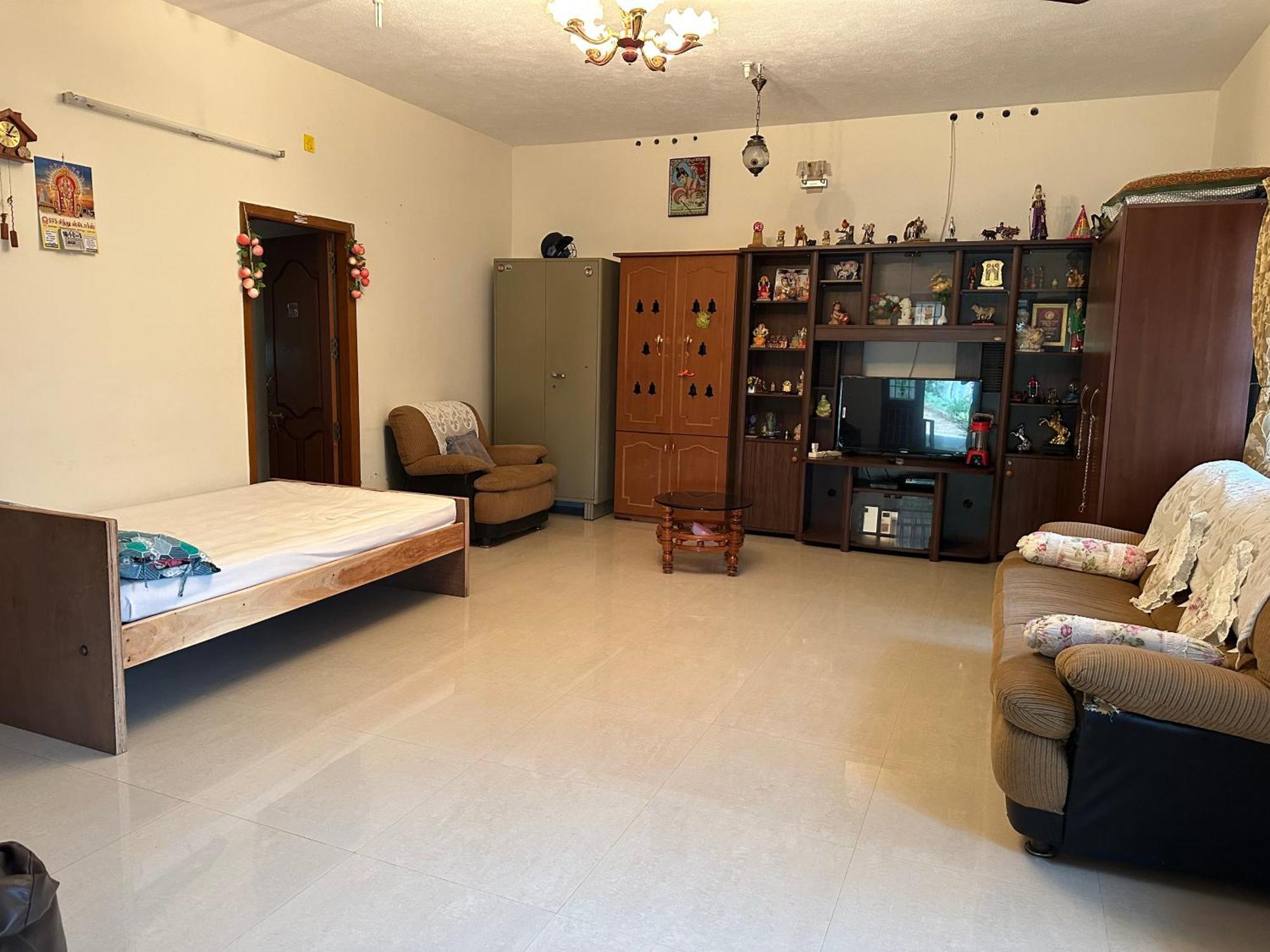 Sakthi Garden Home Stay Erode Eksteriør billede